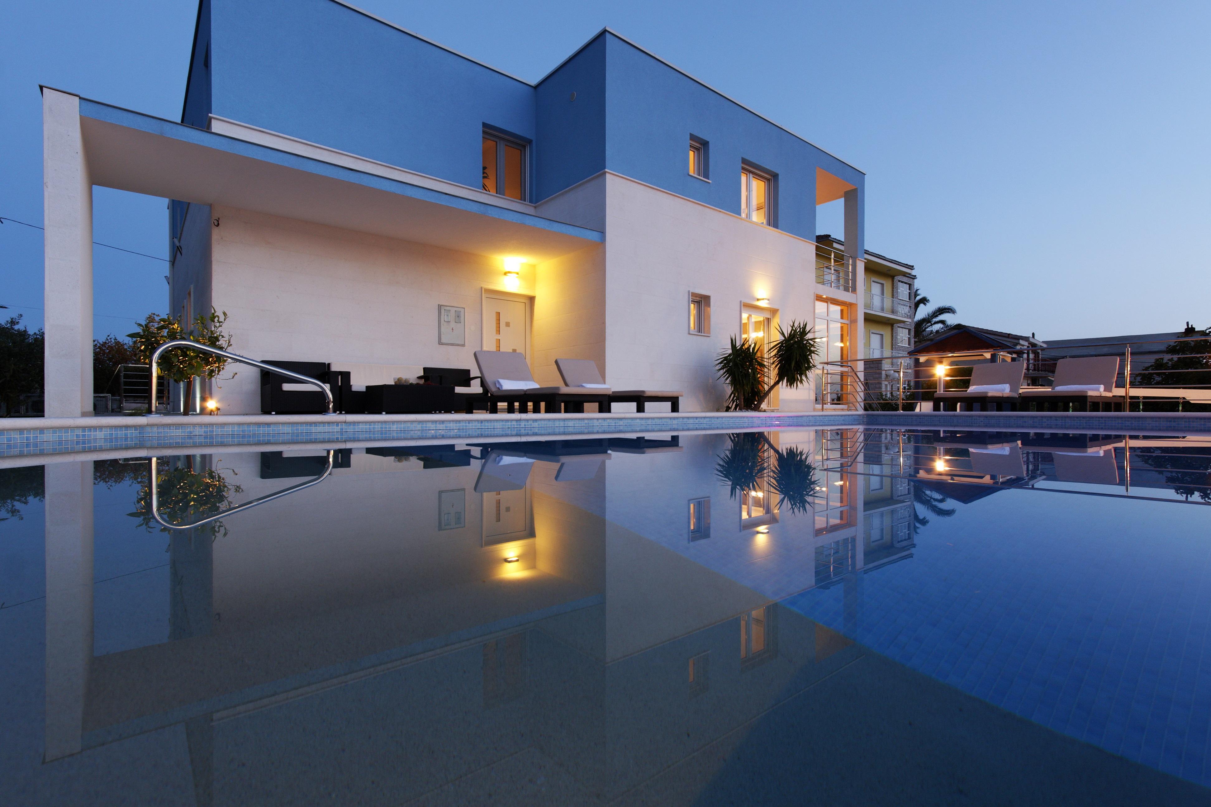 Villa Mermaid Your Croatian Haven With Luxury Pool And Scenic Views Podstrana Extérieur photo