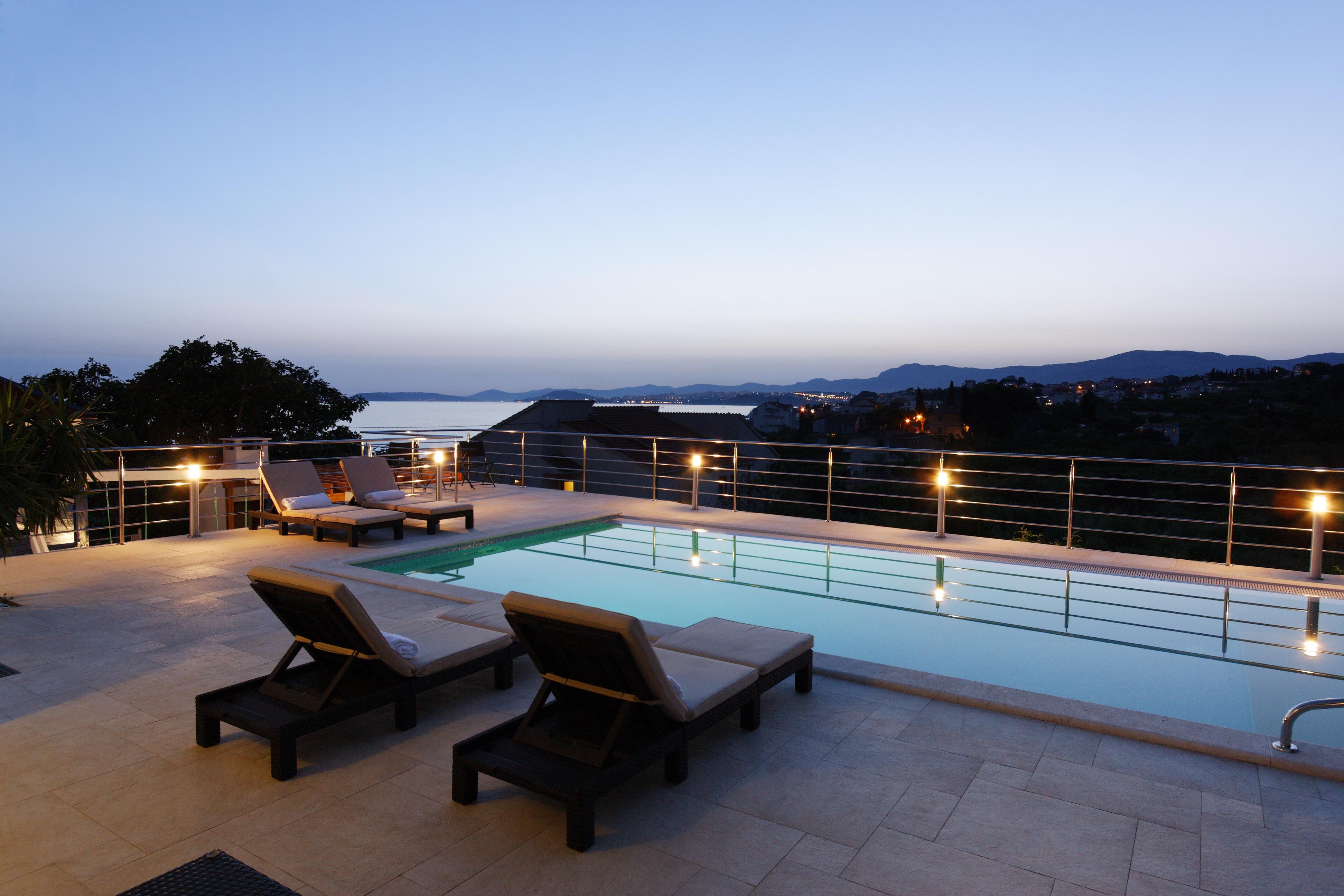 Villa Mermaid Your Croatian Haven With Luxury Pool And Scenic Views Podstrana Extérieur photo