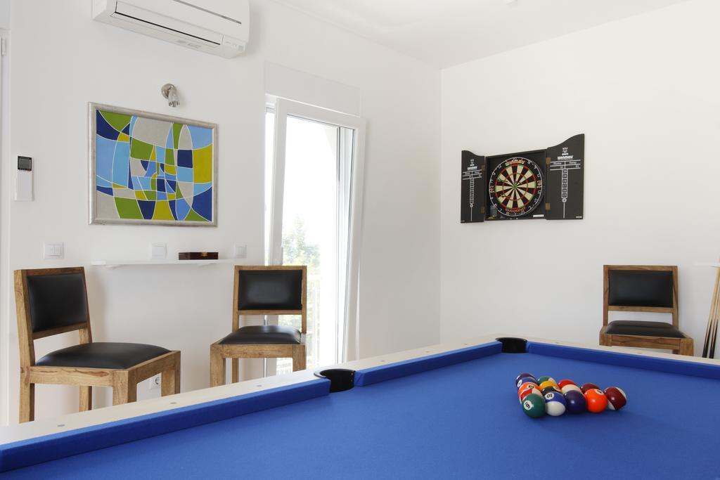 Villa Mermaid Your Croatian Haven With Luxury Pool And Scenic Views Podstrana Extérieur photo
