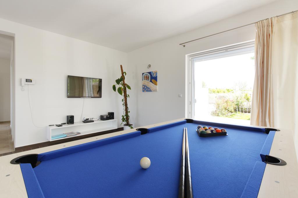 Villa Mermaid Your Croatian Haven With Luxury Pool And Scenic Views Podstrana Chambre photo